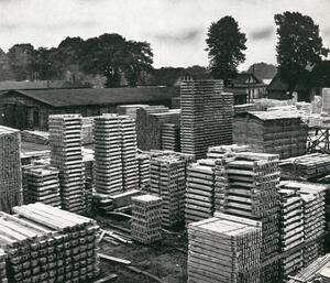Bild vergrößern: Lagerplatz der Firma Reimann (1955)